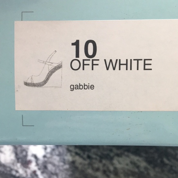 Jessica Simpson Off white platform sandals - Picture 10 of 12